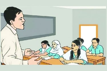 চট্টগ্রাম সরকারি কলেজে বিঘ্নিত হচ্ছে শিক্ষাক্রম