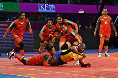 উগান্ডাকে হারিয়ে জয়ের সূচনা করল বাংলাদেশ