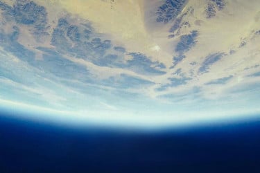 মাত্র ১৮ আলোকবর্ষ দূরে বাসযোগ্য অঞ্চলে গ্রহের সন্ধান