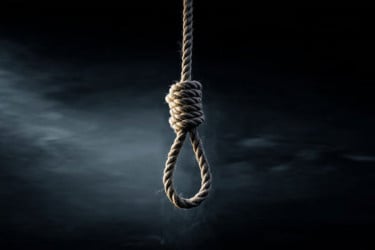 নিজের গড়া ট্রাইব্যুনালেই হলো মৃত্যুদণ্ড