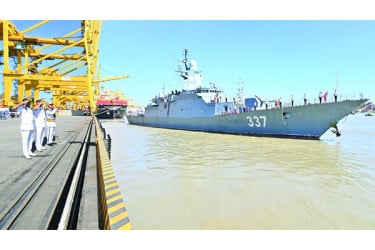 শুভেচ্ছা সফরে বাংলাদেশে রাশিয়ান নৌবাহিনীর জাহাজ