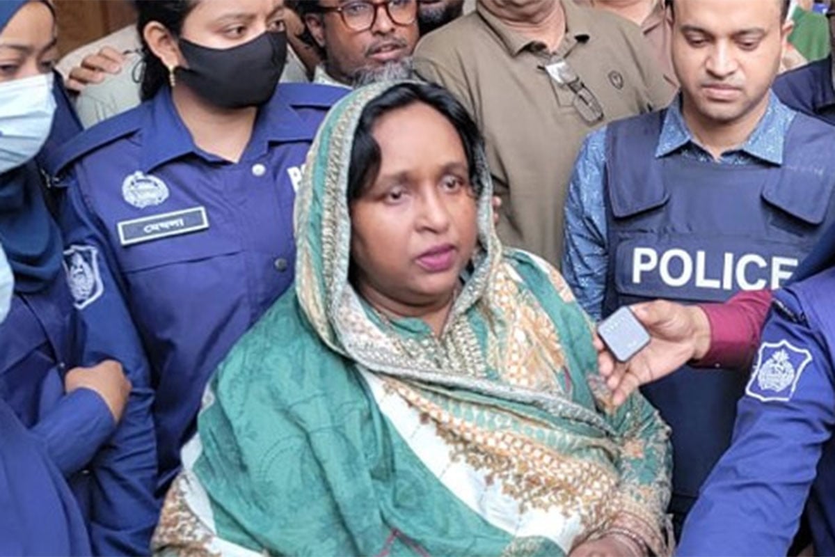 সাবেক মেয়র আইভীকে ৫ মামলায় শ্যোন অ্যারেস্ট