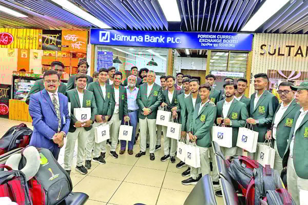 স্বপ্ন নিয়ে যুবারা চেন্নাইয়ে