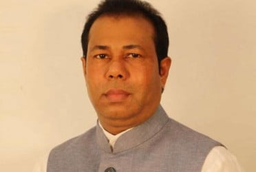 সেই পিয়ন জাহাঙ্গীরের স্ত্রীর আয়কর নথি জব্দের আদেশ