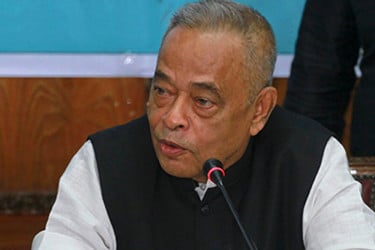 স্ত্রীসহ মহীউদ্দীন খান আলমগীরের ব্যাংক হিসাব অবরুদ্ধের আদেশ