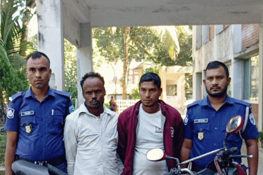 কুড়িগ্রামে মাদকসহ আটক ২