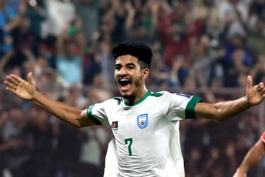 মোরসালিনের গোলে এগিয়ে বাংলাদেশ