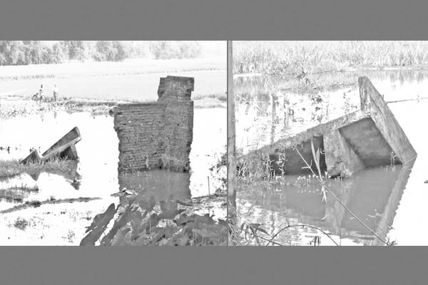 সেতু ভেঙে দুর্ভোগে আট বছর