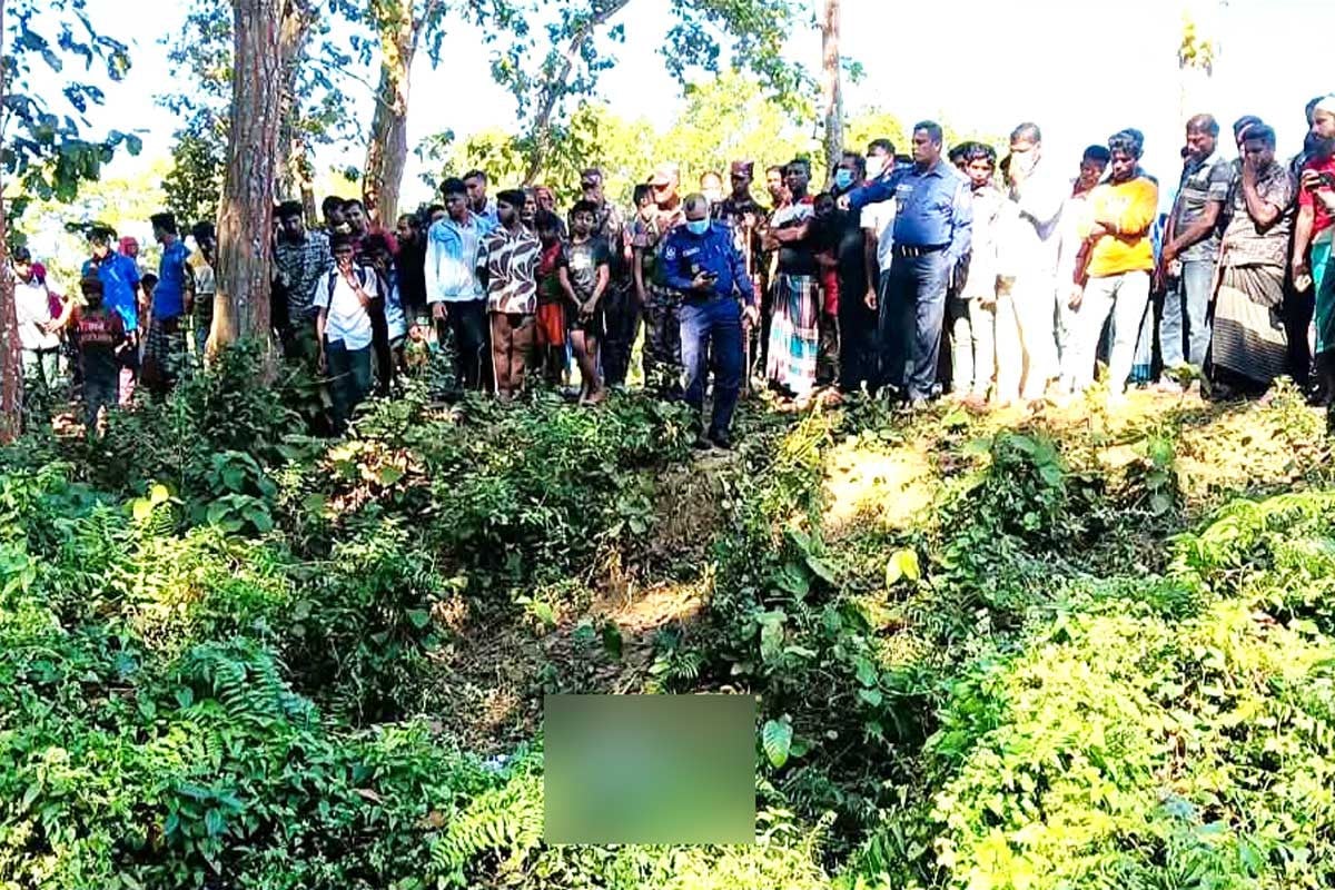 ঝিনাইগাতীতে অজ্ঞাত নারীর অর্ধগলিত মরদেহ উদ্ধার