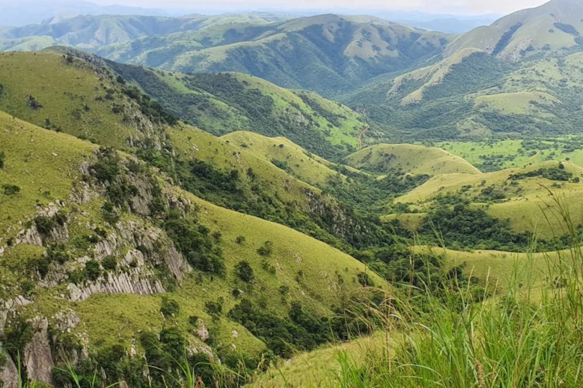 বিশ্বের প্রাচীনতম পর্বতমালা, বয়স ৩.৬ বিলিয়ন বছর!