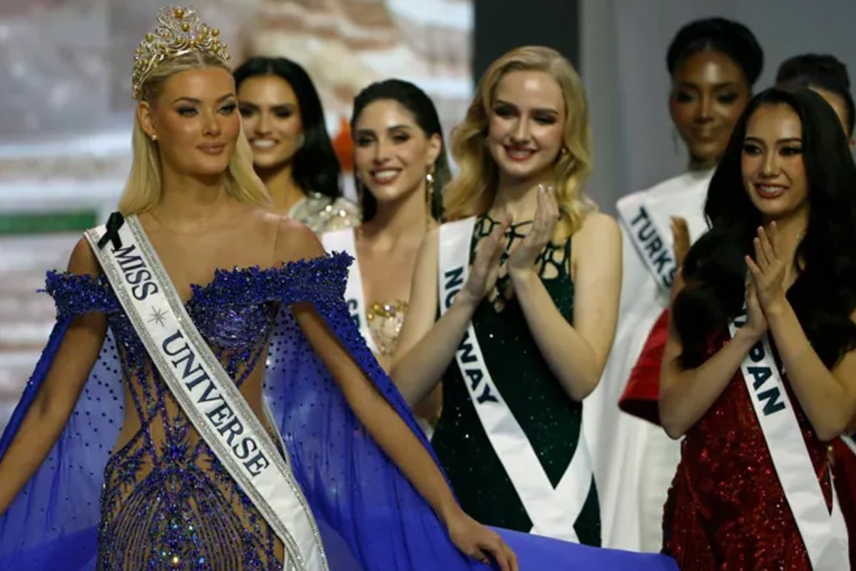 কারচুপির অভিযোগ এনে মিস ইউনিভার্স ছাড়লেন দুই বিচারক