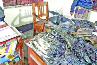 আগুনসন্ত্রাস চলছেই