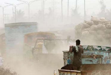 ঢাকার বাতাস আজ কতটা বিষাক্ত?