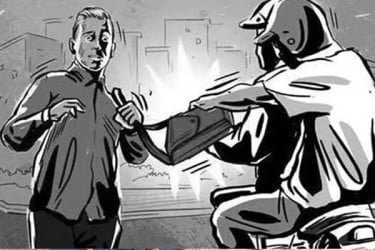 মাদারীপুরে ব্যবসায়ীদের কুপিয়ে টাকা ছিনতাই