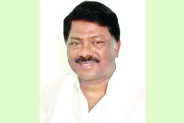 শেখ হাসিনাকে বন্দি বিনিময় চুক্তির মাধ্যমে ফিরিয়ে আনতে হবে