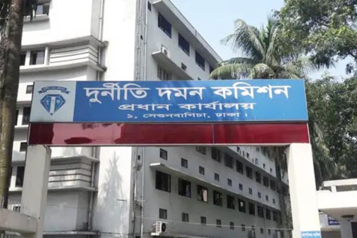 রোজ গার্ডেন কিনে ক্ষতি ৩৩২ কোটি, অনুসন্ধানে দুদক