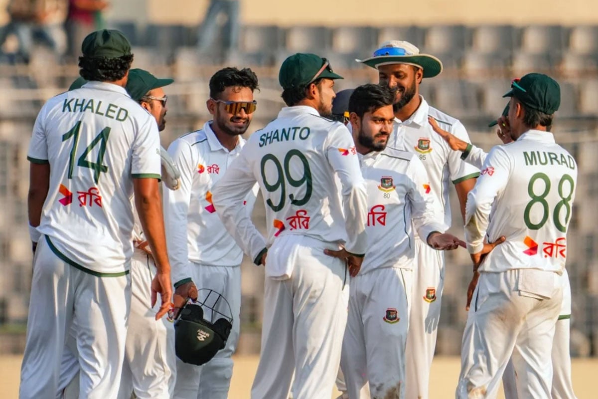 আইরিশদের পাঁচ উইকেট নিয়ে দিন শেষ করল বাংলাদেশ