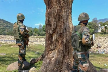 ভারতের অন্ধ্রপ্রদেশে ‘বন্দুকযুদ্ধে’ সাত মাওবাদী নিহত