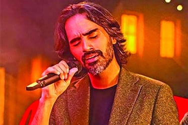 কাভিশের সঙ্গে শিরোনামহীন ও মেঘদলের পরিবেশনা