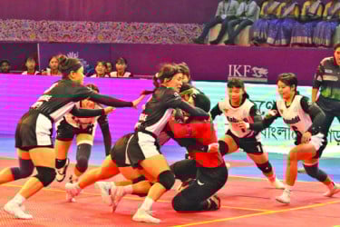 ইরানকে থামাল চাইনিজ তাইপে