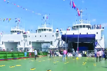 নান্দনিক জাহাজ বানাচ্ছে বাংলাদেশ