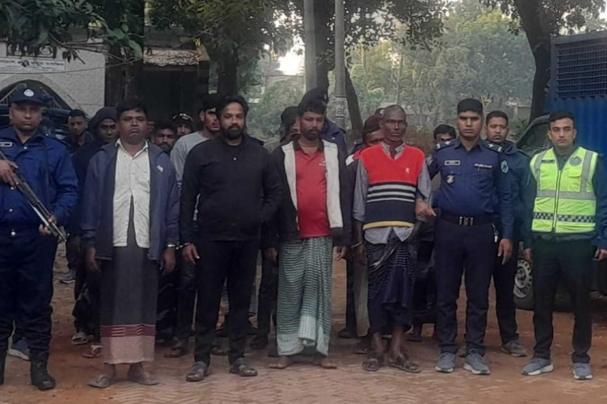 নওগাঁয় অপরাধ দমনে অভিযান, গ্রেফতার ২৩