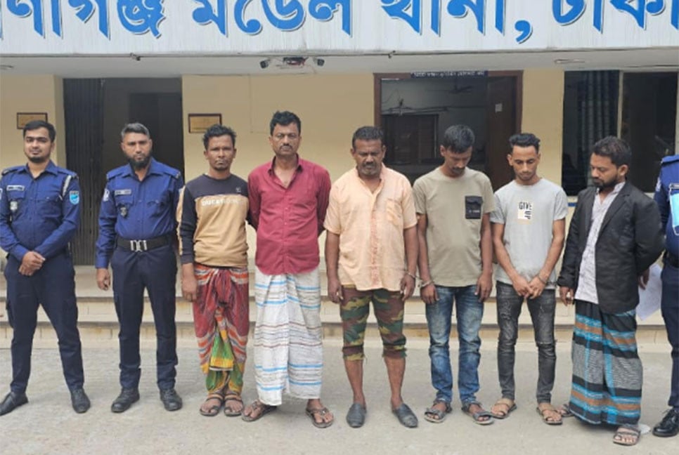 কেরানীগঞ্জে গরু চোর চক্রের ছয় সদস্য গ্রেফতার