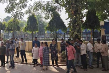 ভূমিকম্পে কাঁপল কলকাতাও