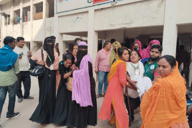 টঙ্গীতে ভূমিকম্প আতঙ্কে শতাধিক শ্রমিক আহত