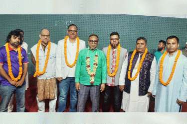 রুয়েট প্রাক্তন ছাত্রদল অ্যাসোসিয়েশনের সভাপতি তুষার, সাধারণ সম্পাদক আহসান