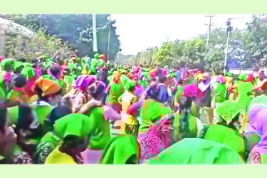 ভূমিকম্পে ভয়ে ৮০ জন নারী অজ্ঞান