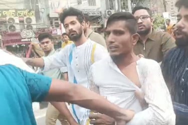 জবি শিক্ষার্থীকে হেনস্তা, অভিযুক্তকে খুঁজতে গিয়ে আরেক হেনস্তাকারী আটক