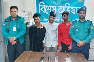 মোহাম্মদপুরের শীর্ষ ছিনতাইকারী পিচ্চি আবির গ্রেফতার