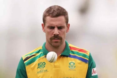ভারত সফরের দল ঘোষণা প্রোটিয়াদের, ফিরলেন নরকিয়া