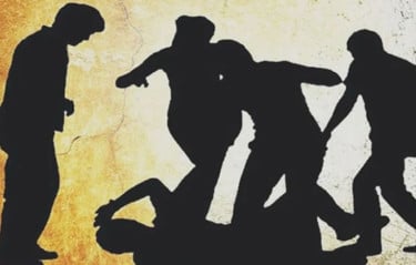 ঝিনাইদহে বিয়েতে দাওয়াত না দেওয়ায় দু’গ্রুপের সংঘর্ষ, আহত ১০