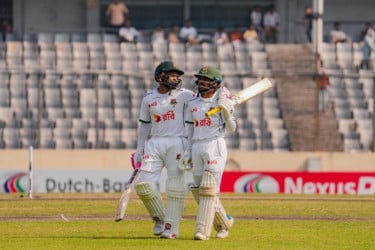 আয়ারল্যান্ডকে ৫০৯ রানের টার্গেট দিল বাংলাদেশ