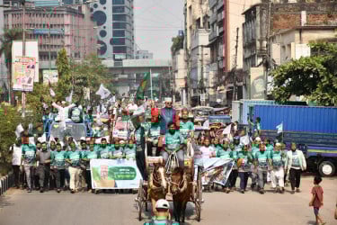 ঢাকা-৬ আসনে জামায়াত প্রার্থীর ঘোড়ার গাড়ির র‍্যালি