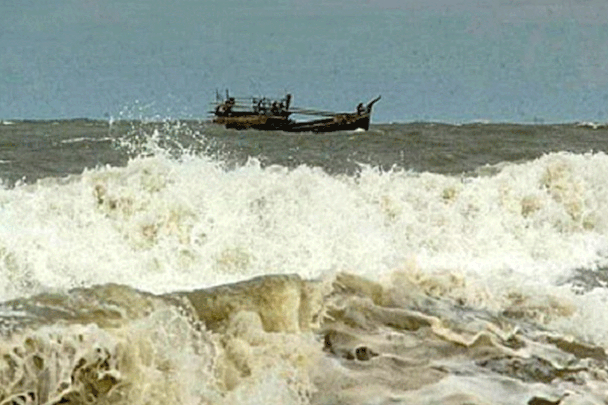 সাগরে সুস্পষ্ট লঘুচাপ