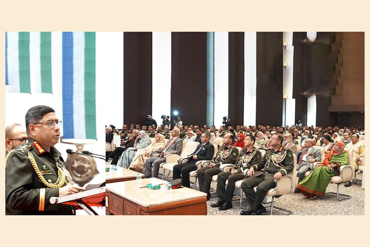 খেতাবপ্রাপ্ত বীর মুক্তিযোদ্ধা ও শান্তিকালীন পদকপ্রাপ্ত সেনাসদস্যদের সংবর্ধনা ও পদক প্রদান