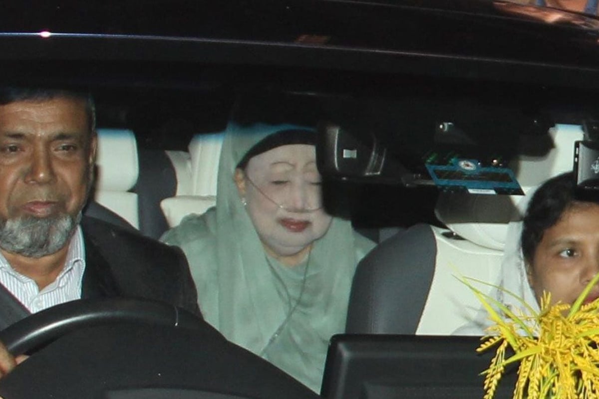 স্বাস্থ্য পরীক্ষার জন্য হাসপাতালে খালেদা জিয়া