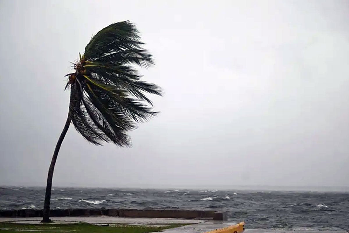 বঙ্গোপসাগরে ঘূর্ণিঝড়ের শঙ্কা, ৪৮ ঘণ্টার মধ্যে তীব্র হতে পারে