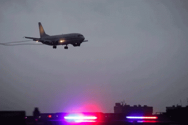 ভেনেজুয়েলার আকাশসীমা ঝুঁকি ঘোষণা করলো যুক্তরাষ্ট্র