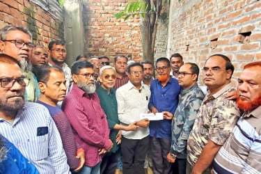 বগুড়ায় হৃদরোগীর চিকিৎসায় আর্থিক সহায়তা দিলেন তারেক রহমান