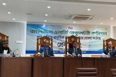 সার কারখানায় ব্যবহৃত গ্যাসের দাম বাড়ল