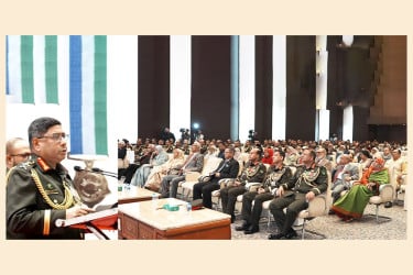 খেতাবপ্রাপ্ত বীর মুক্তিযোদ্ধা ও শান্তিকালীন পদকপ্রাপ্ত সেনাসদস্যদের সংবর্ধনা ও পদক প্রদান