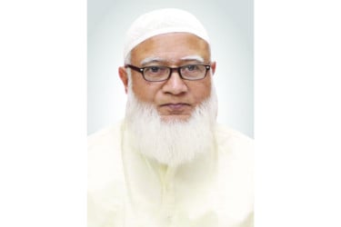 ইমামদের এই সমাজের দায়িত্ব নিতে হবে