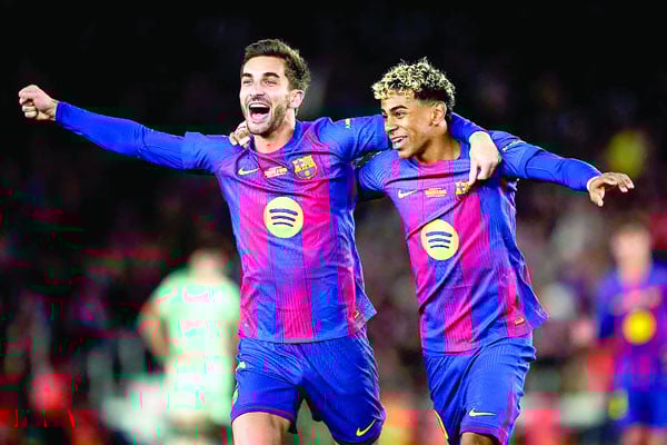 ন্যু ক্যাম্পে ফেরার ম্যাচে বার্সার গোল উৎসব