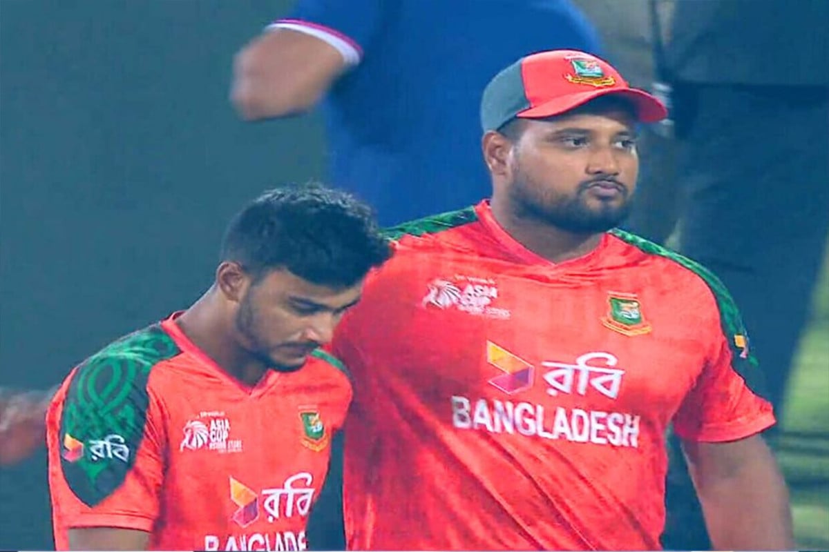 রুদ্ধশ্বাস ম্যাচে সুপার ওভারে হেরে বাংলাদেশের স্বপ্নভঙ্গ