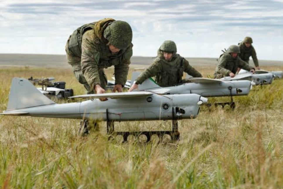 সস্তা অস্ত্র বদলে দিচ্ছে যুদ্ধের রূপ