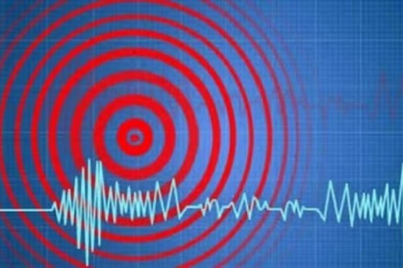 ঈমানদার ও ঈমানহীনদের চোখে ভূমিকম্প